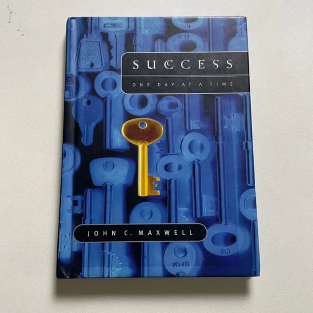 Success One‎ Day At A Time John C. Maxwell Motivational Book Keys